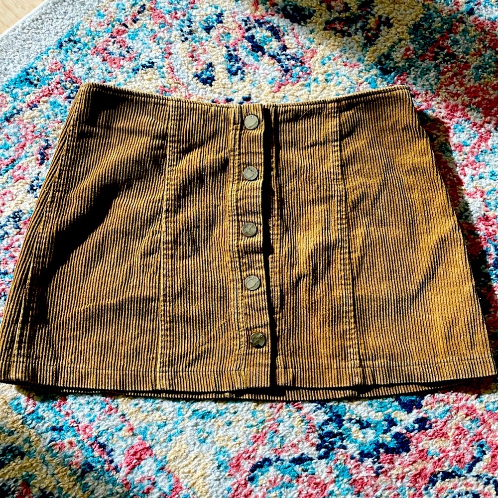 LF boutique one way corduroy skirt